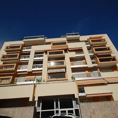 Apartment 3 Pieces Climatise Neuf Centre Avec Terrasse - Fr-1-196-384 *
